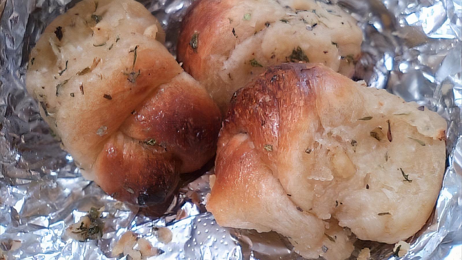 Garlic Knots