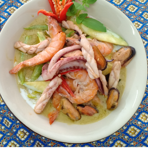 Keang Kieaw Wan Talay