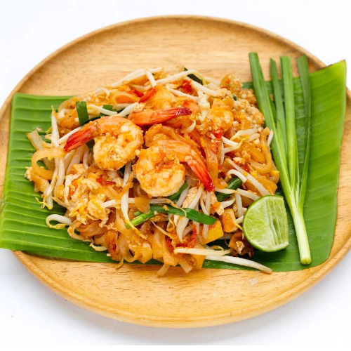 Pad Thai Kung para 3 Pessoas (camarões)