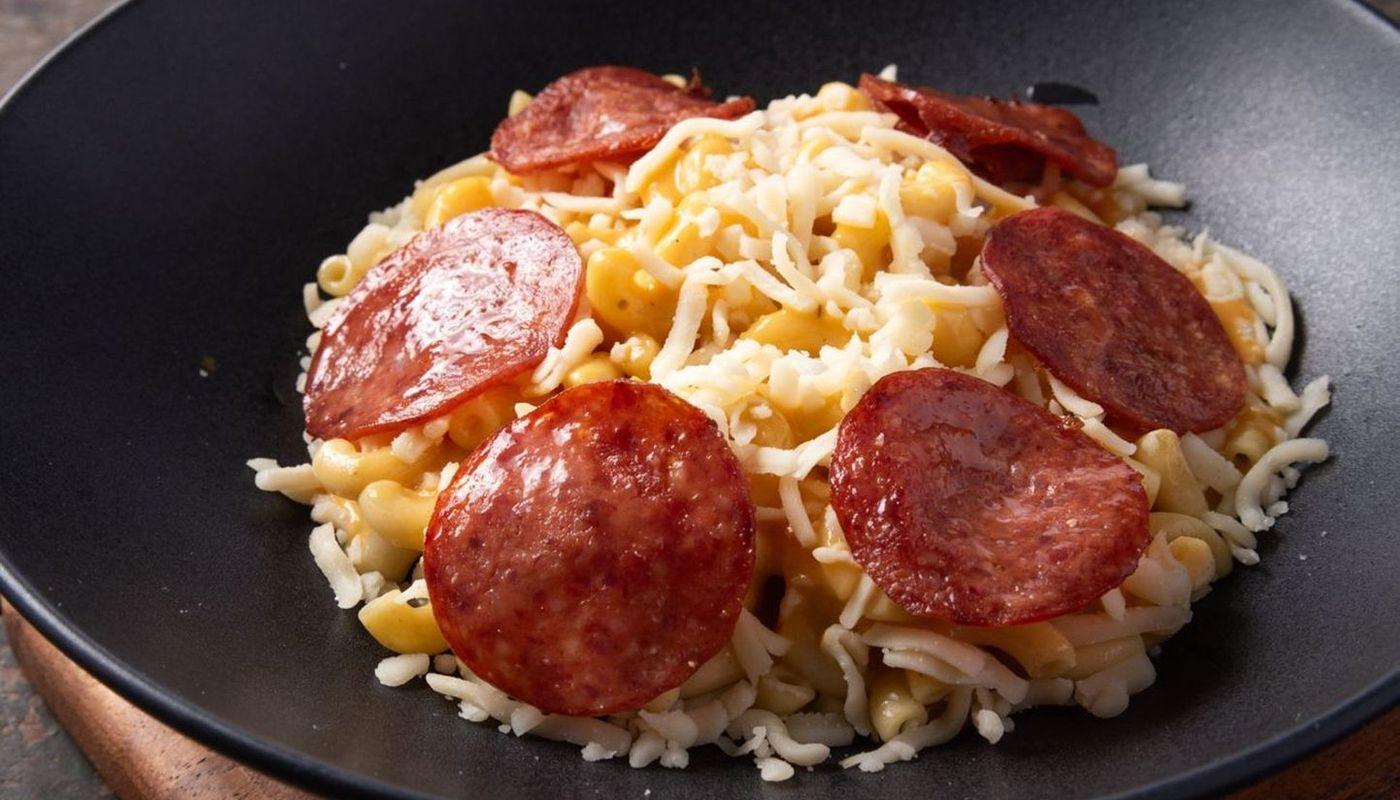 MAC N CHEESE PEPPERONI