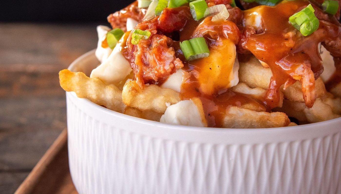 POUTINE PORC EFFILOCHÉ JUMBO