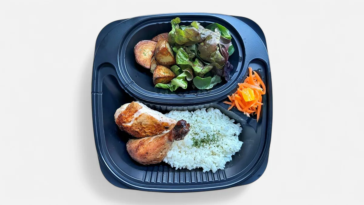 【おすすめ】ロティサリーチキン弁当（チキン３p）