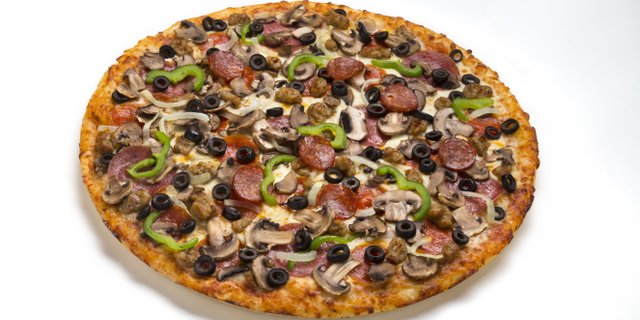 King Arthur Supreme Pizza