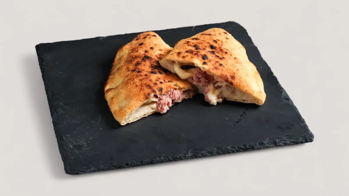 Calzone Sausage mozzarella