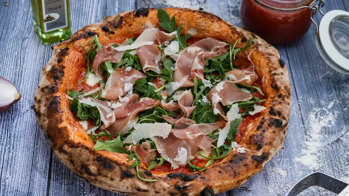 Prosciutto E Rucola Pizza