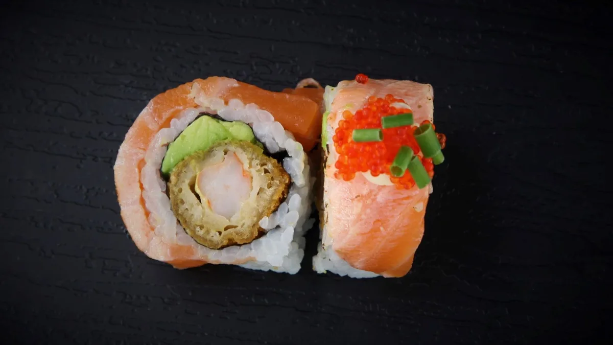 K2. Dragon Roll