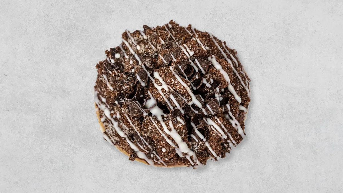 Cake Cinnamon Bomb
