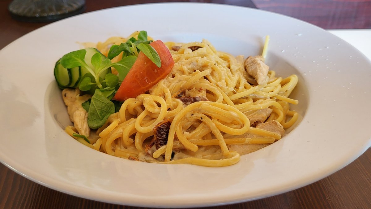Linguine Erdei gombás raguval