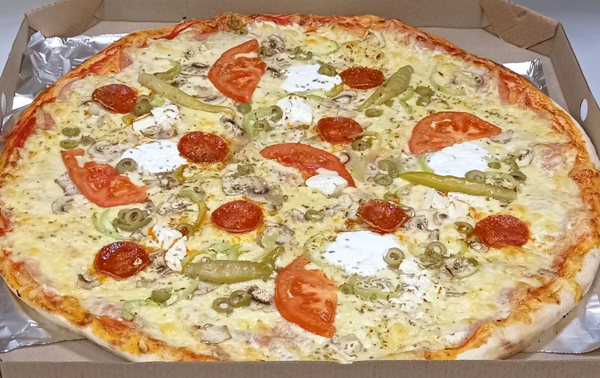 Pizza ROYAL 50cm