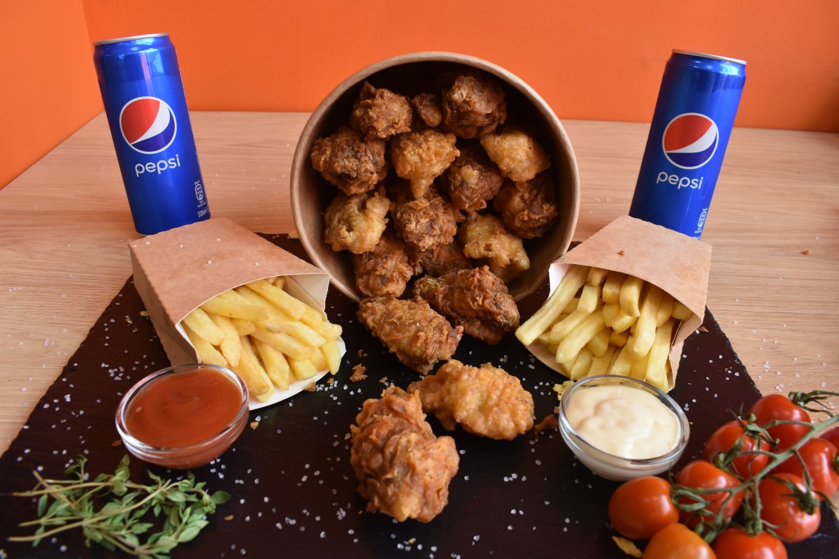 ROYAL CHICKEN BOX
