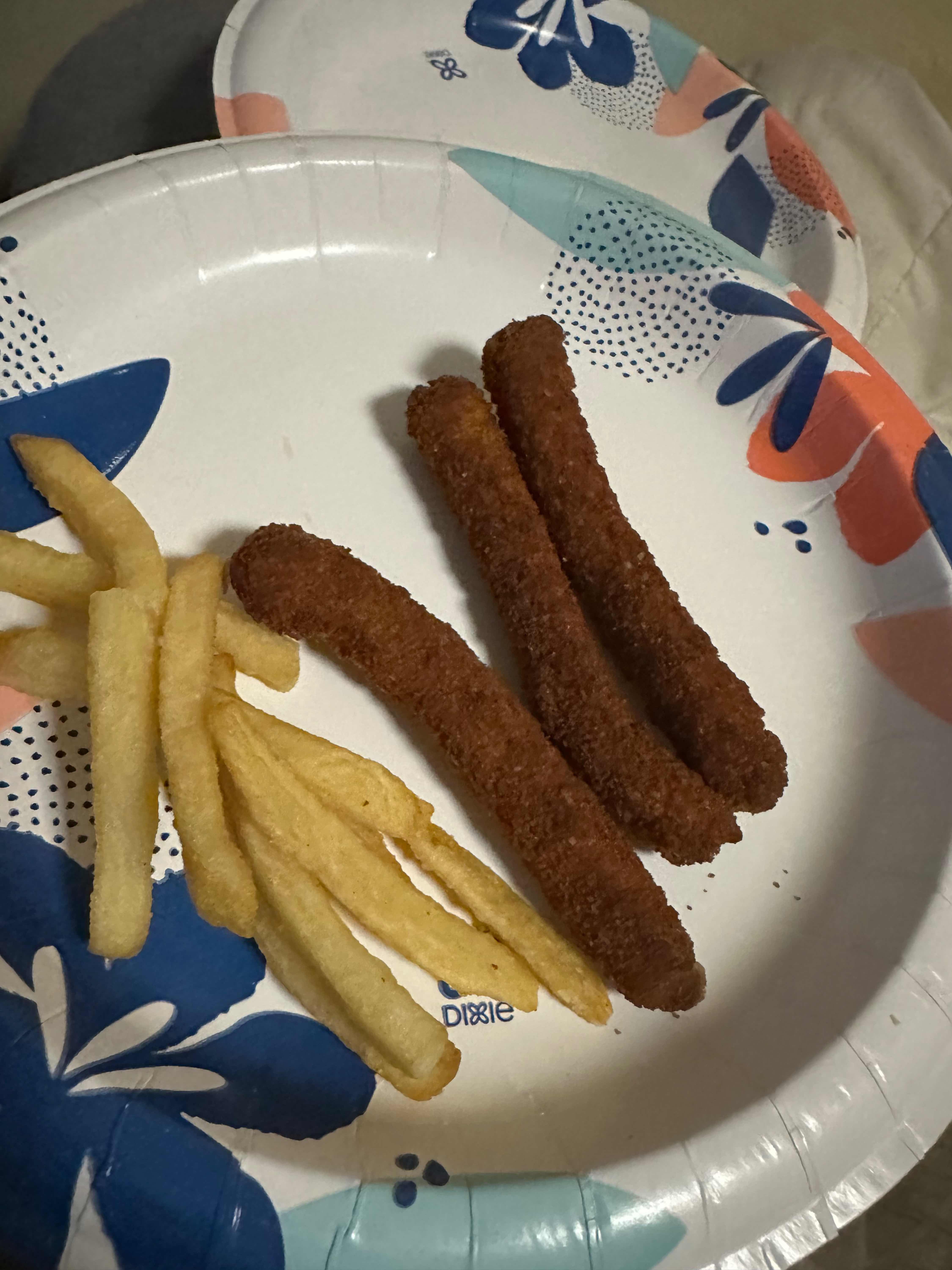 20 Pieces Chicken Strips with Fries