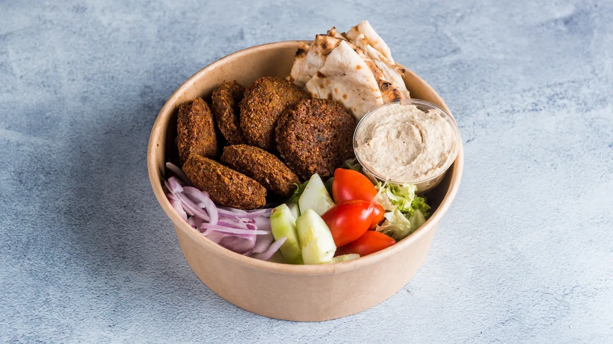 Open Falafel με Naan Bread