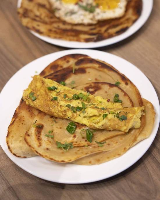 Egg Omelette w/ Paratha