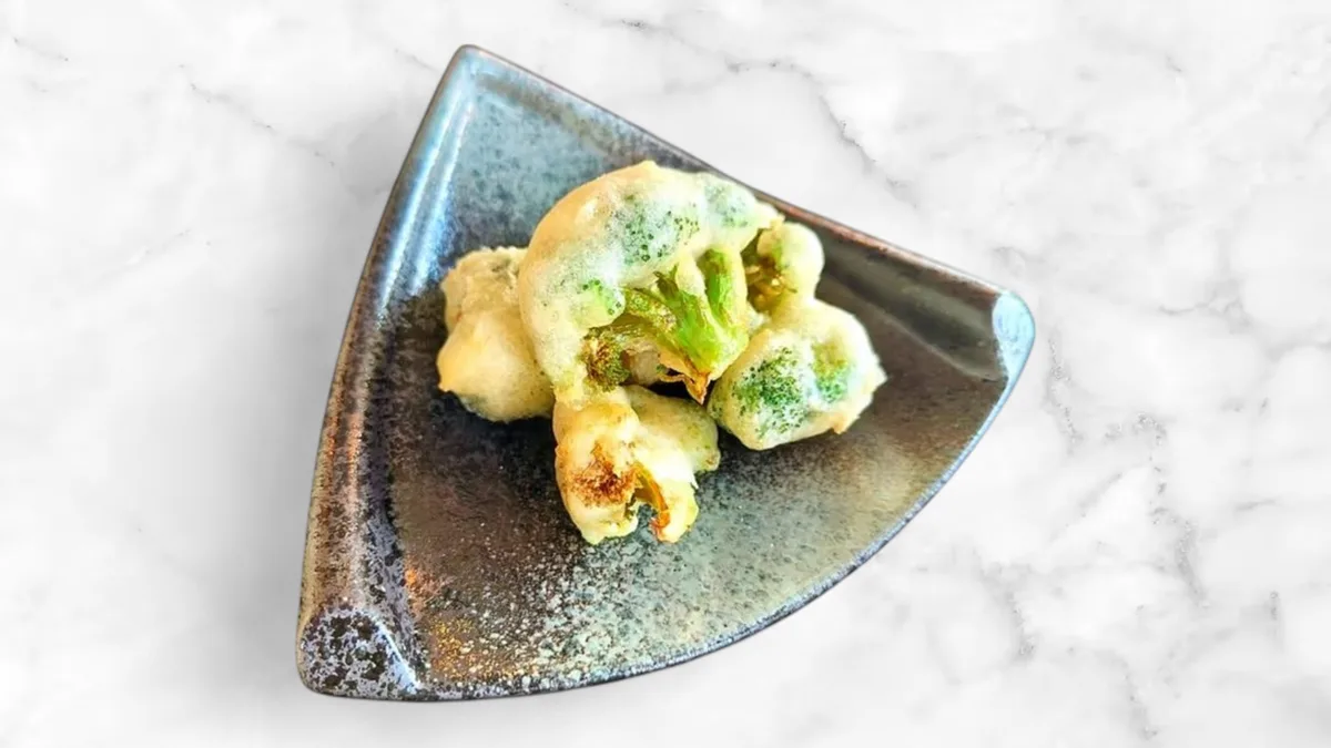 Tempura Boccoli med hvidløgssalt