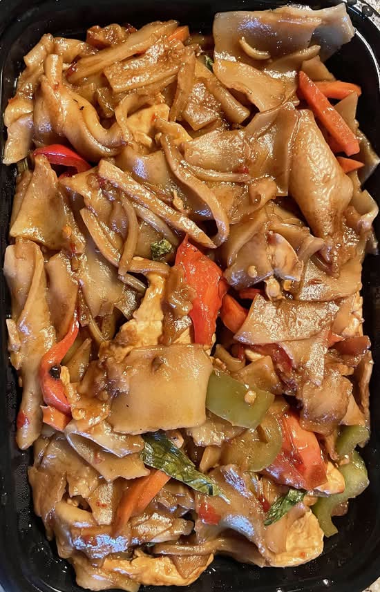 Pad Kee Mao (Drunken Noodles)