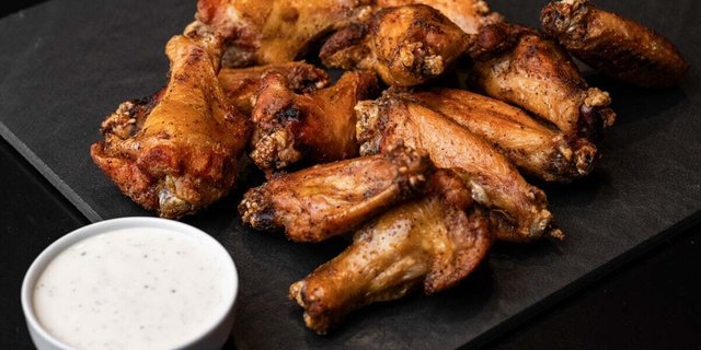 Dozen Wings