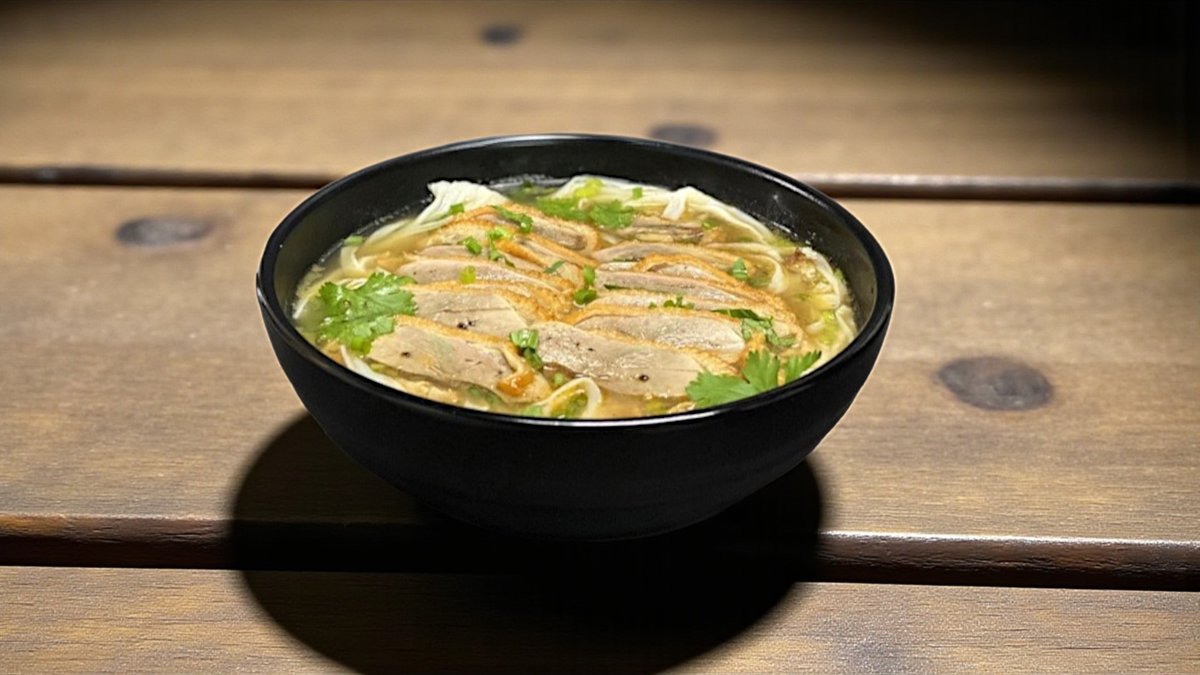 20F. Pho Duck/ Pho Kacsa​​​​​​​​​​​​​​​​​​​