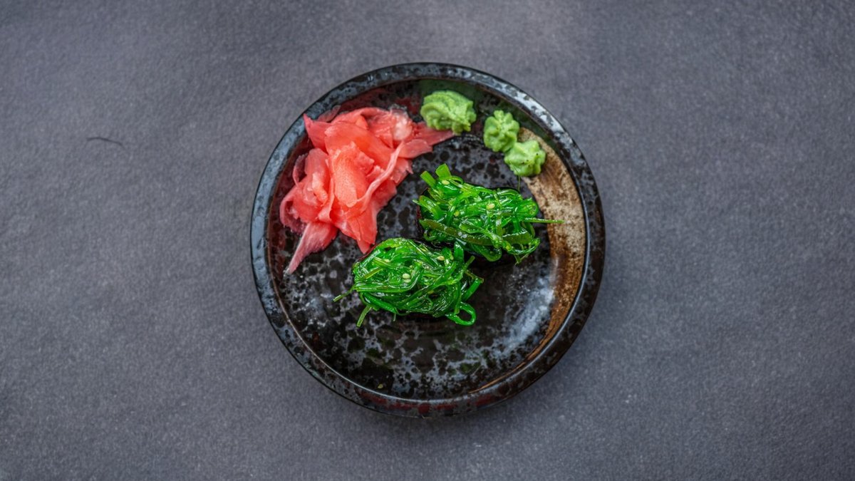 G6. Gugan Wakame (2db)