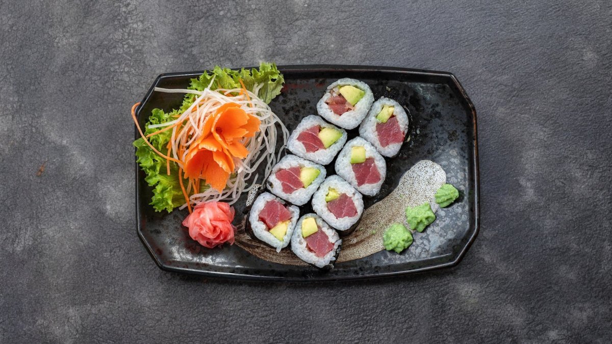 M13. Maki Tonhal, Avokado