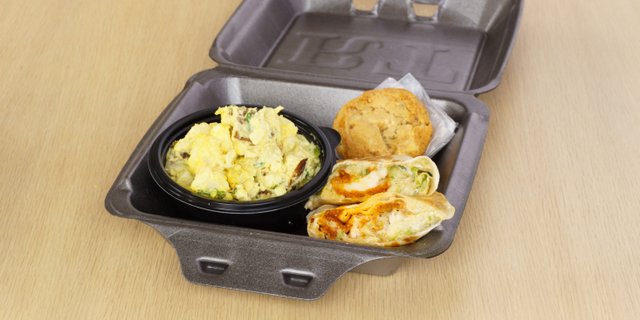 Buffalo Chicken Wrap Boxed Meal