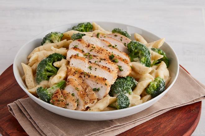 Chicken and Broccoli Pasta