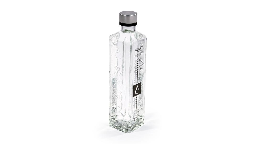 Apă plată aqua