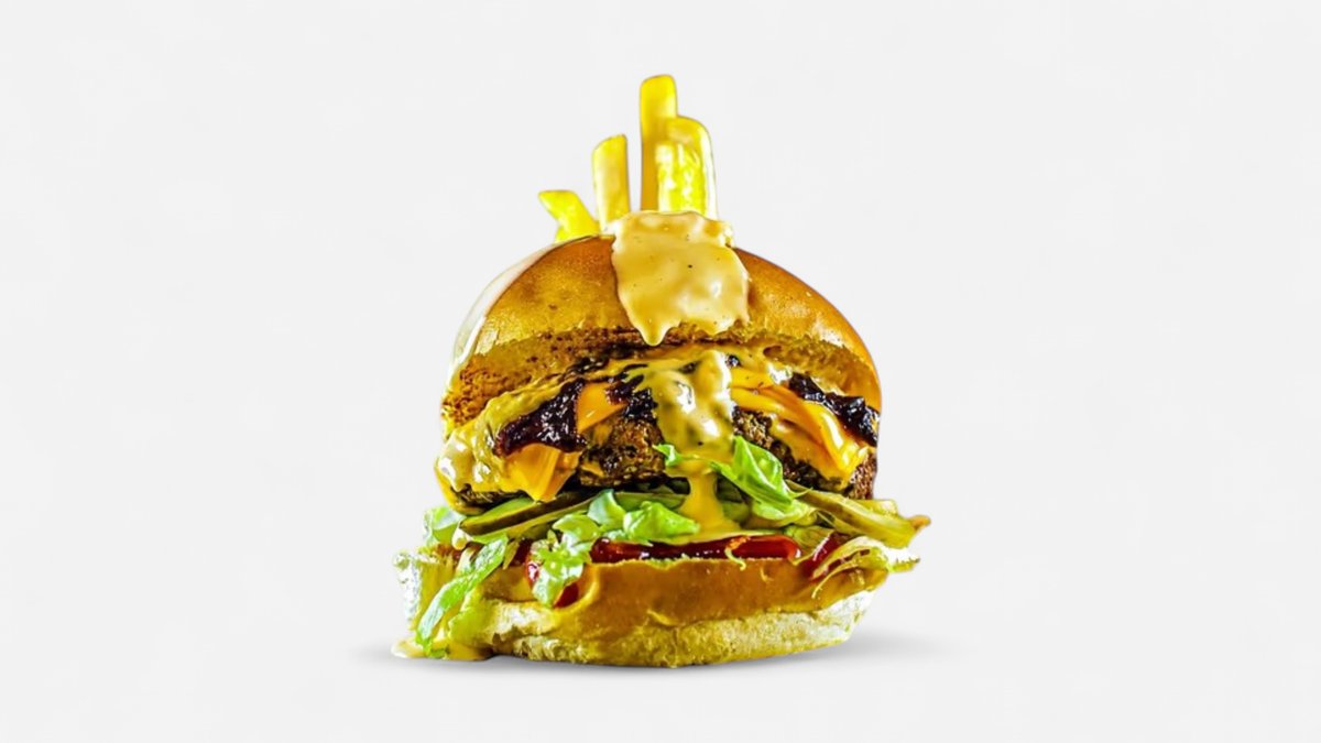 Burger monster + cartofi prajiti ,salata coleslaw si sos