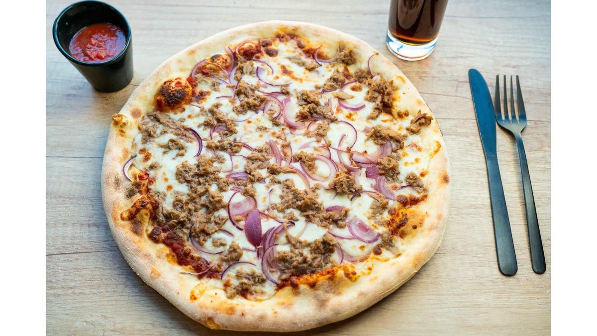Pizza Al tonno e cipolle