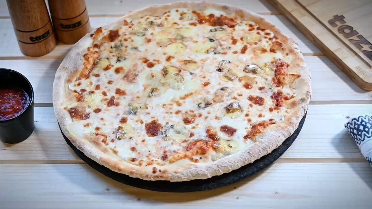 Pizza Quattro Formaggi