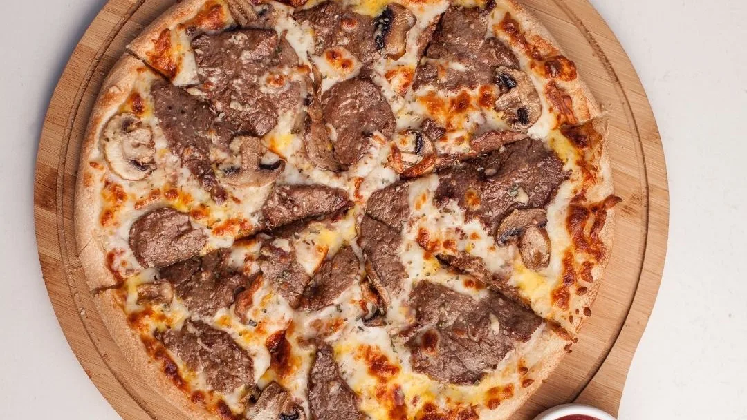 Beef steak pizza🥩 28CM (PIZZA SMALL SIZE)