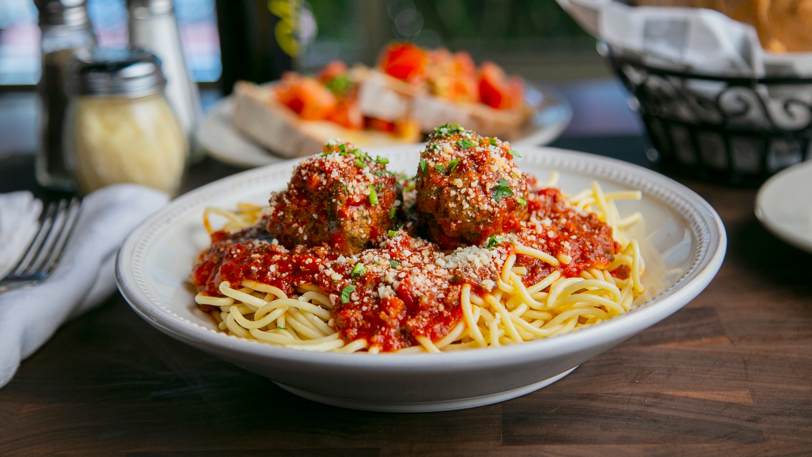 Kid's Spaghetti and Meatballs