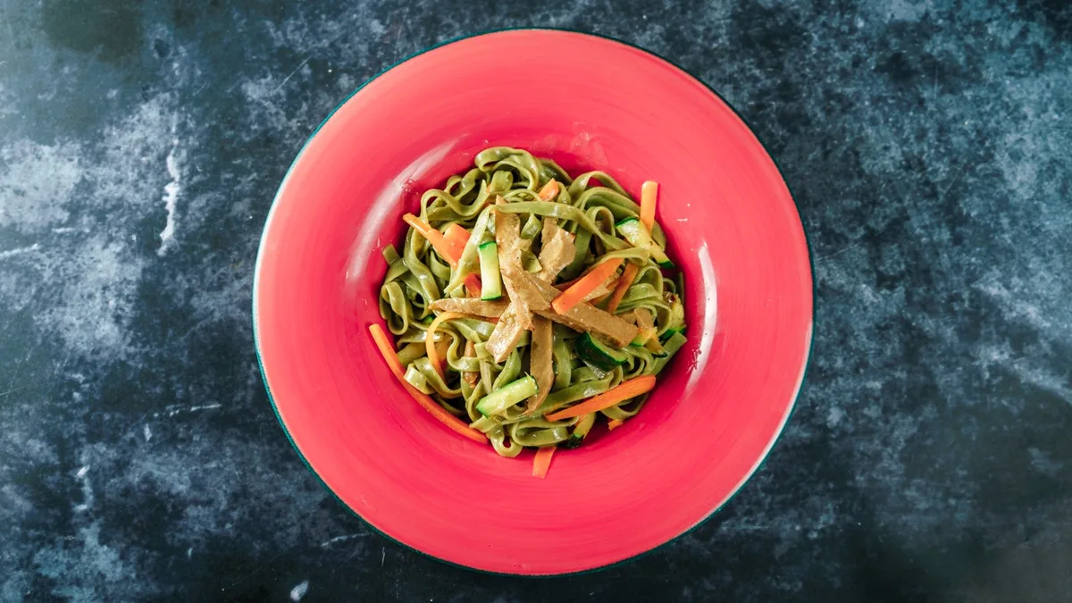 Fettucine sa seitanom u zobenom vrhnju