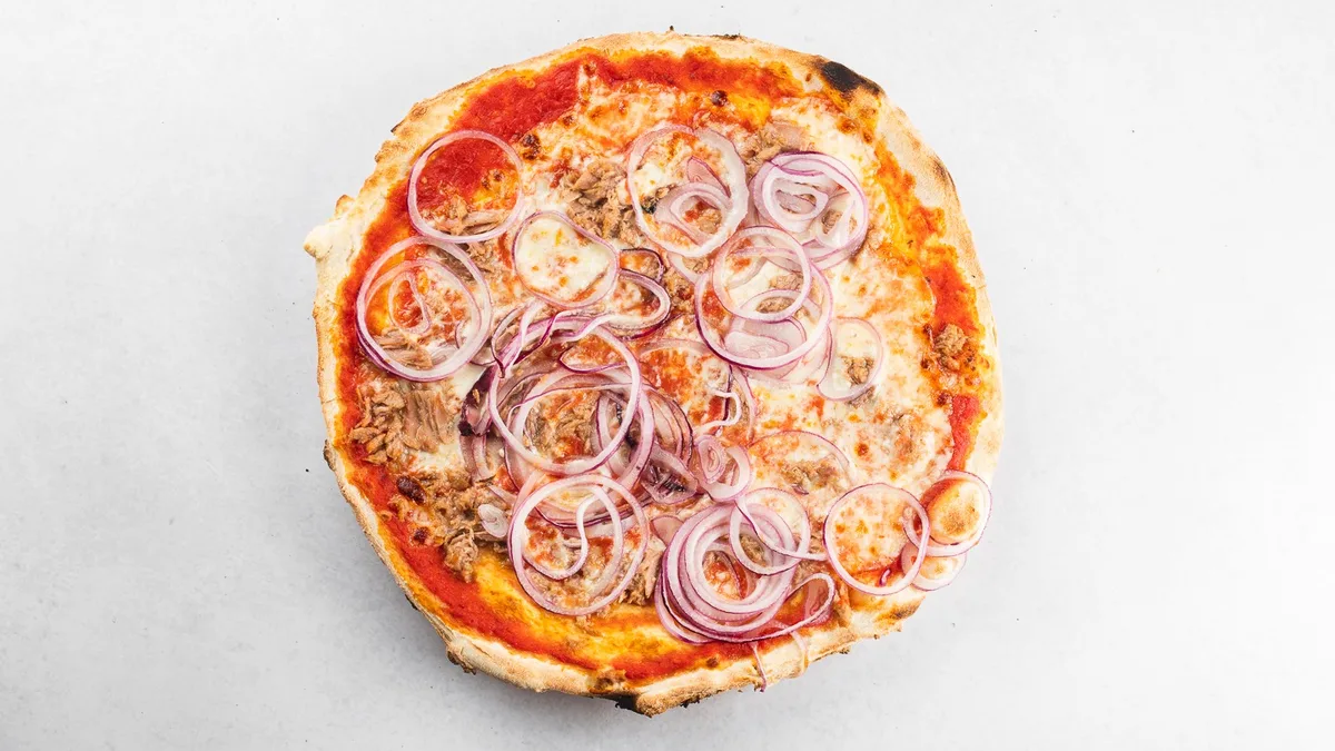 Pizza Tonno