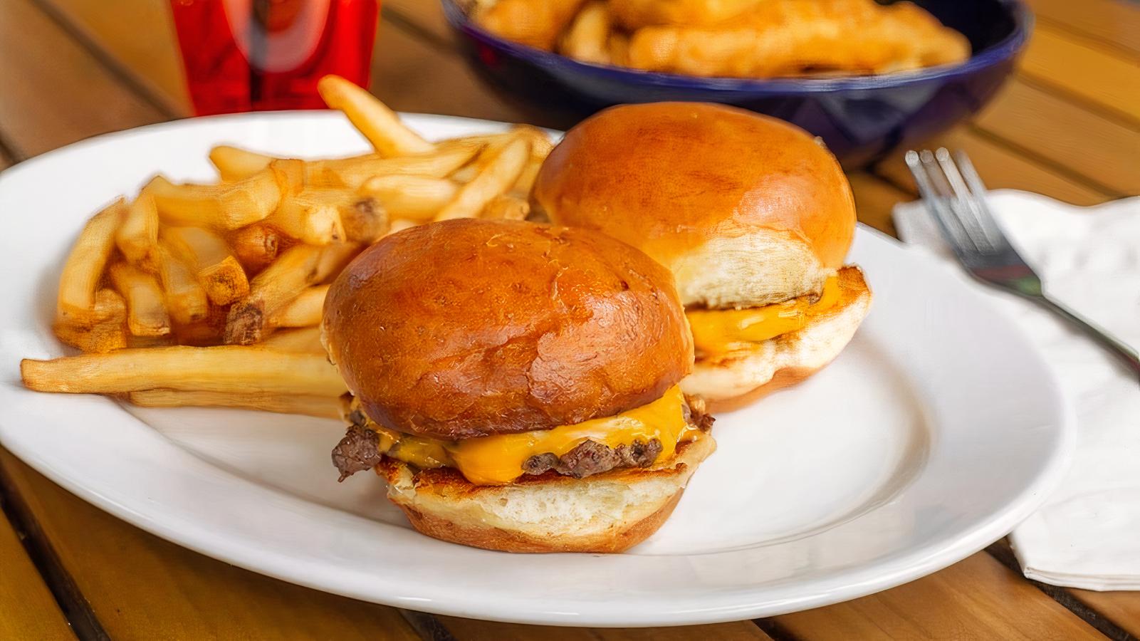 Kids Cheeseburger Sliders