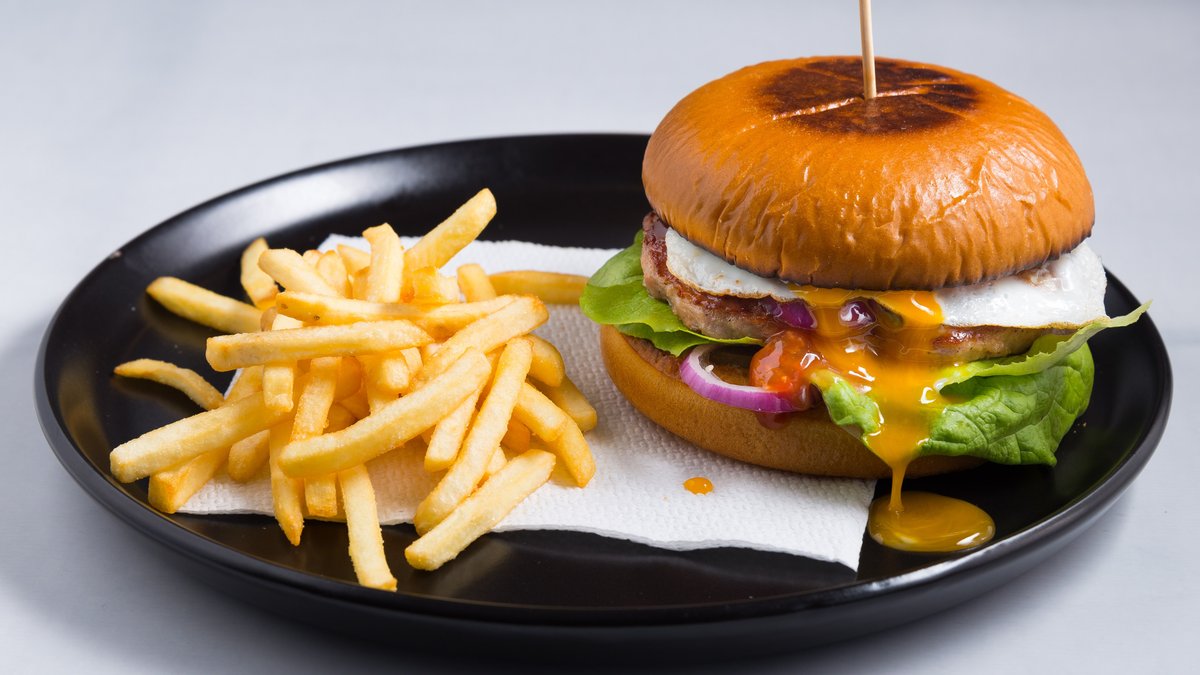 Egg burger