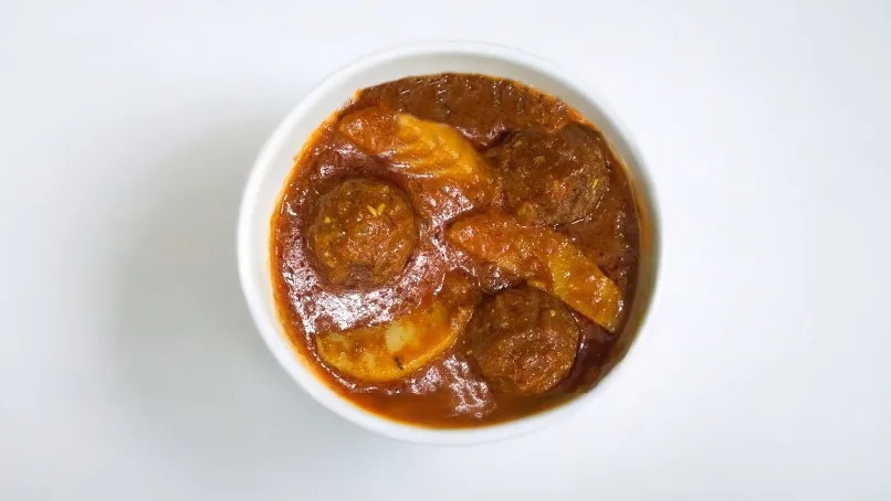 קציצות בקר ברוטב עגבניות Beef Meatballs in Tomato Sauce