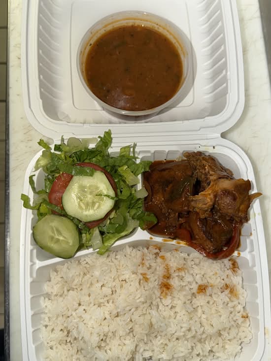 Chicken Stew / Pollo Guisado