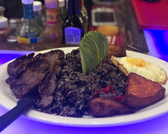 Gallo Pinto Res Al Grill