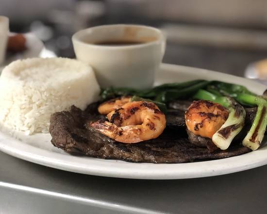 Grilled Steak with Shrimp (Carne Asada con Camarones)