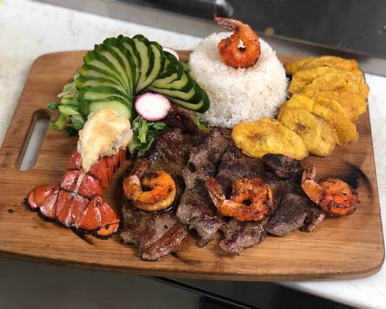 Mar y Tierra Especial