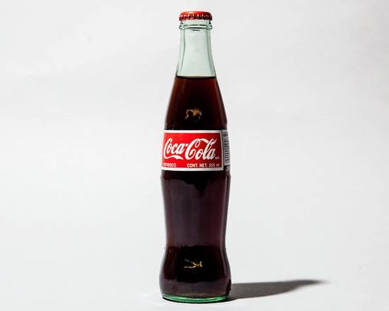 Mexican Soda (coca cola glas bottle)