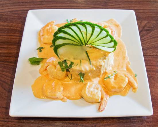 Mofongo 3 Quesos con Camarones