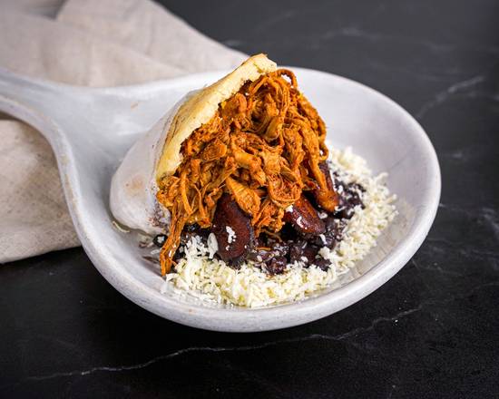 Arepa de Pabellon (Arepas)
