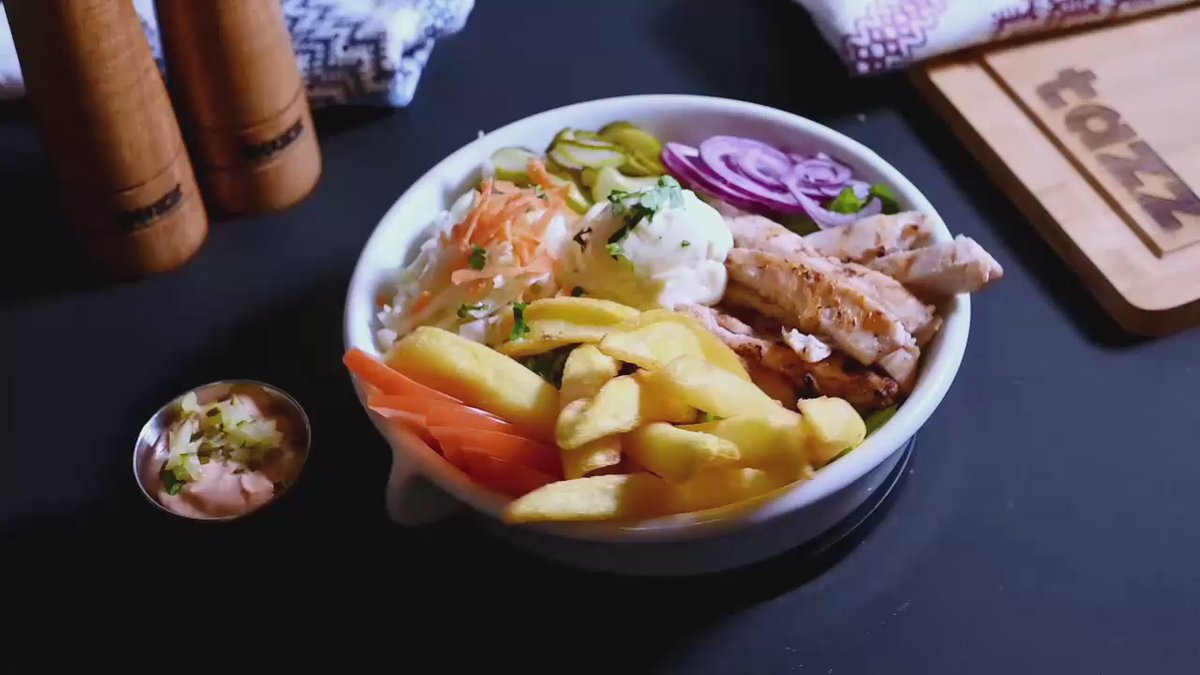 Salată Gurmand de pui