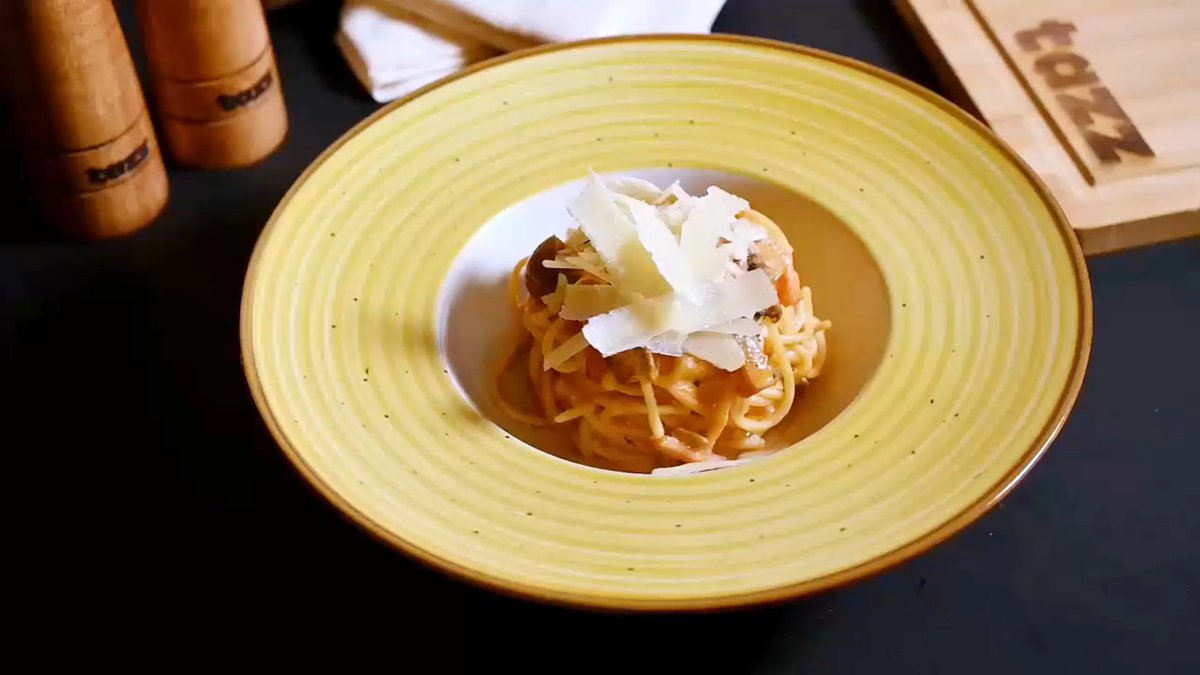 Spaghetti cu de toate