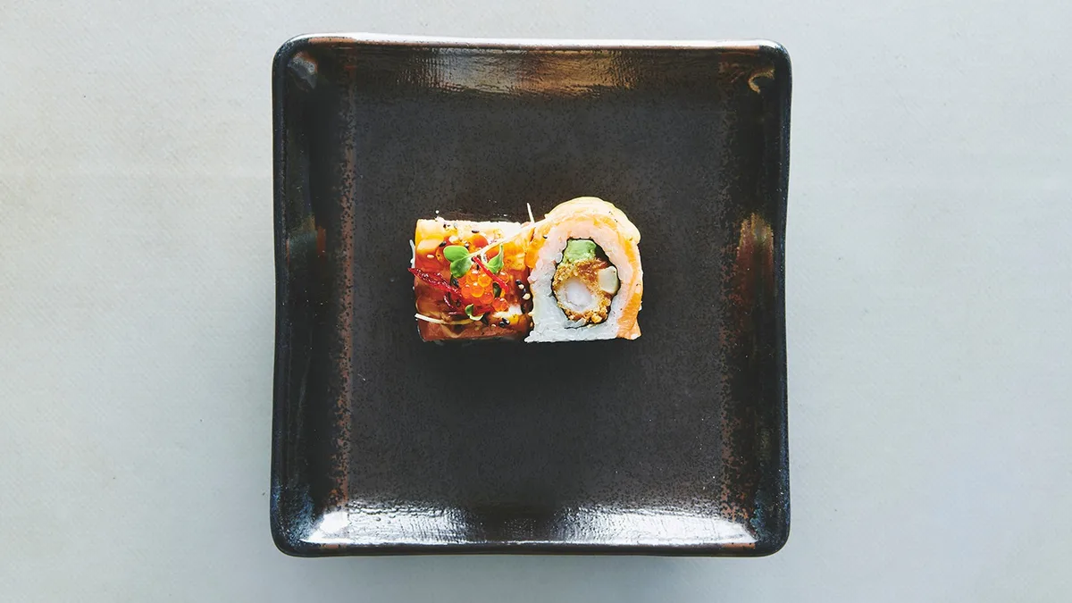 Fusion Salmon roll