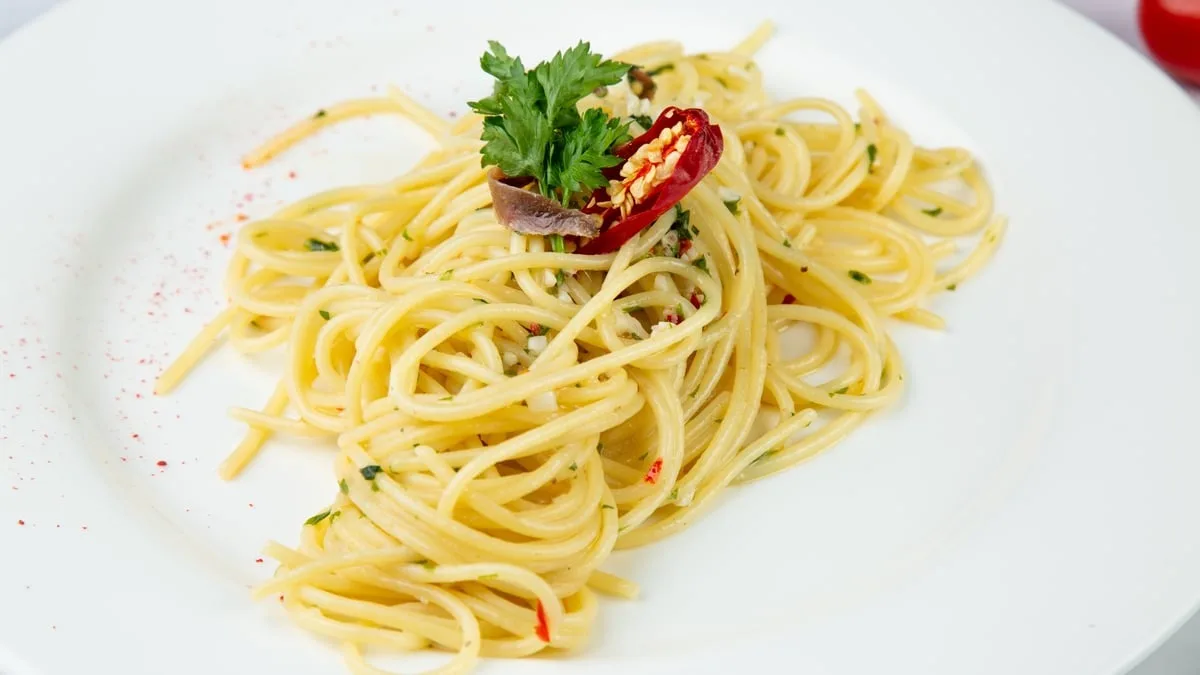 Алио Олио с перцем чили/Aglio, Olio e peperoncino