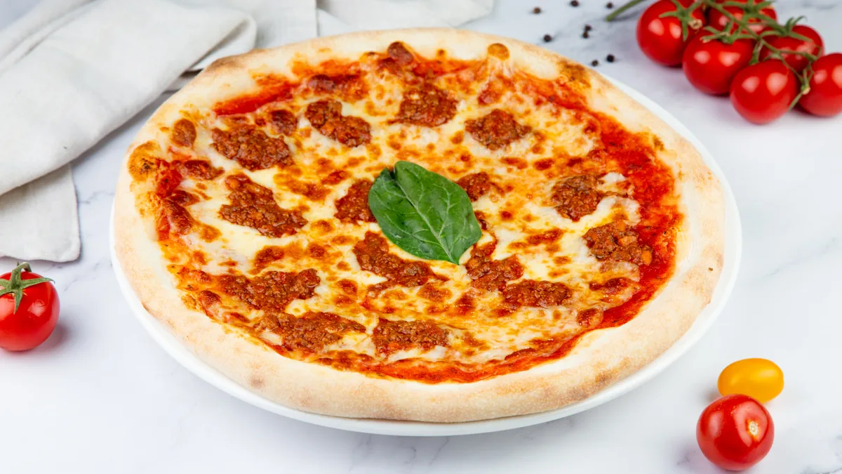 Пицца Болонезе /Bolognese