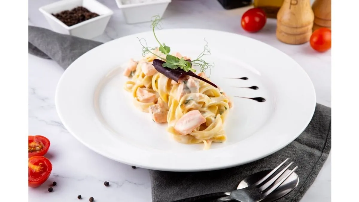 С семгой/With salmon