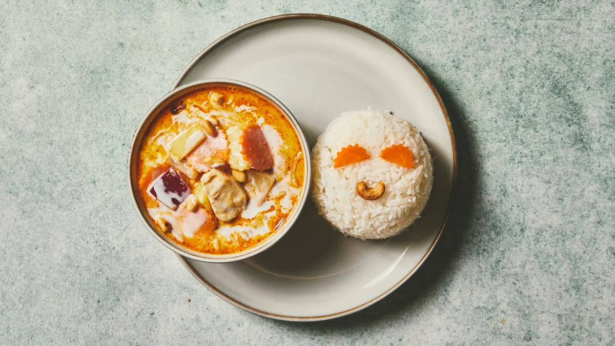 #13 Gaeng Massaman